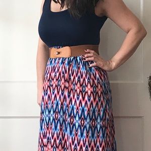 Sleeveless Maxi Dress in Navy and Pink